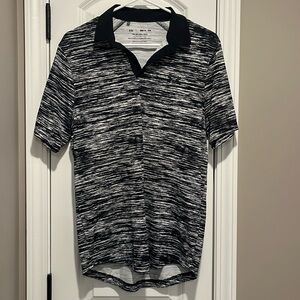 Men’s under armor iso chill golf polo.